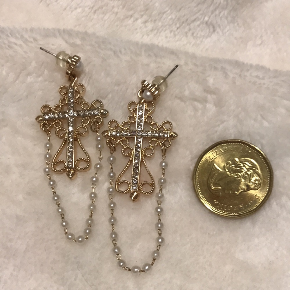 Earring - Picture 3 of 3